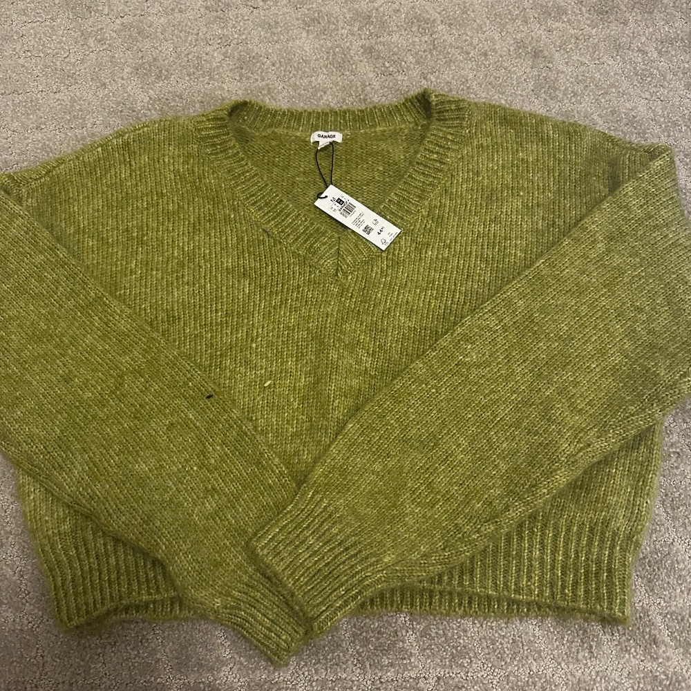Garage green cropped v-neck sweater